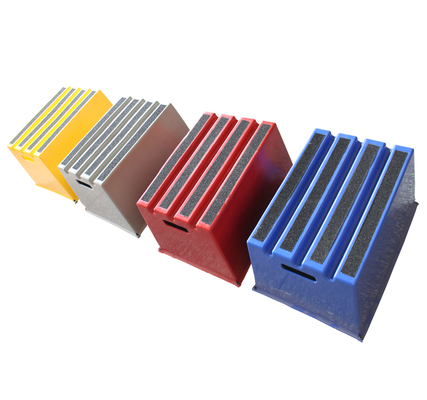 500 Lbs Capacity Plastic Step Stool HDPE Material 355KG Package Weight